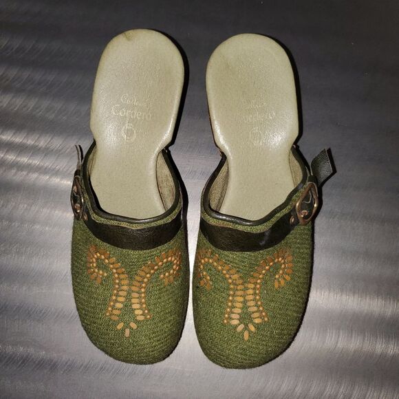 Calleen Cordero Green Wool Embelished Wood Clogs Mules Handmade size 8 - Picture 3 of 10
